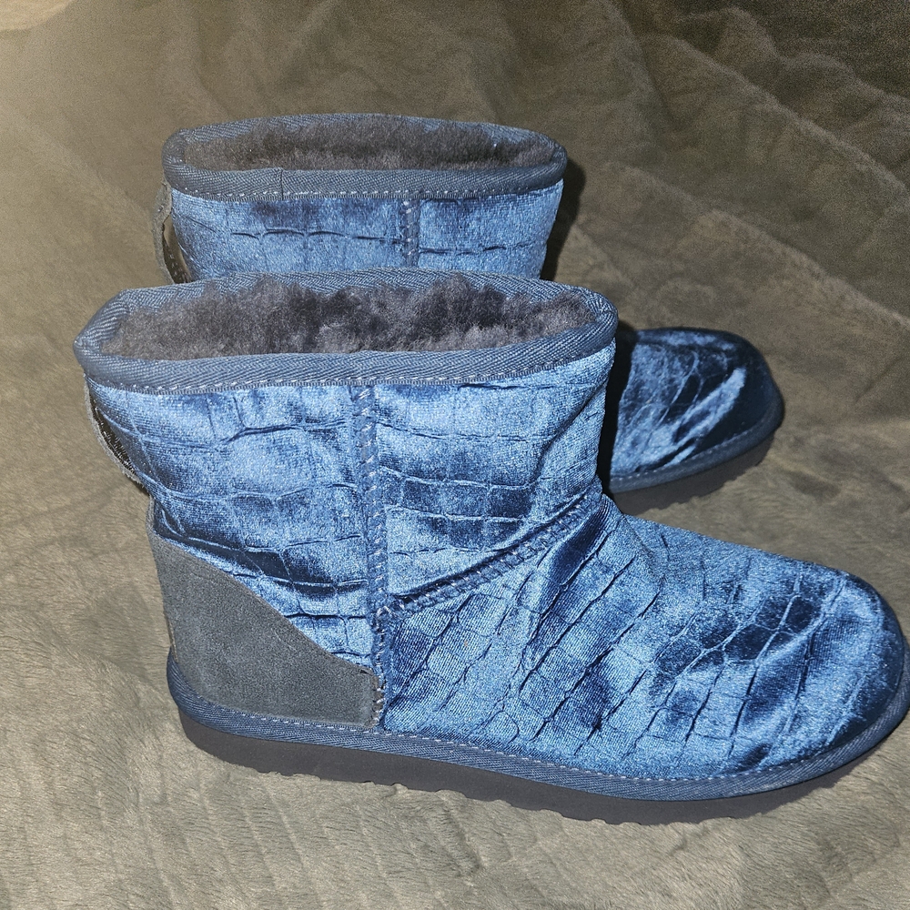 UGG Textured Blue Velvet Boots